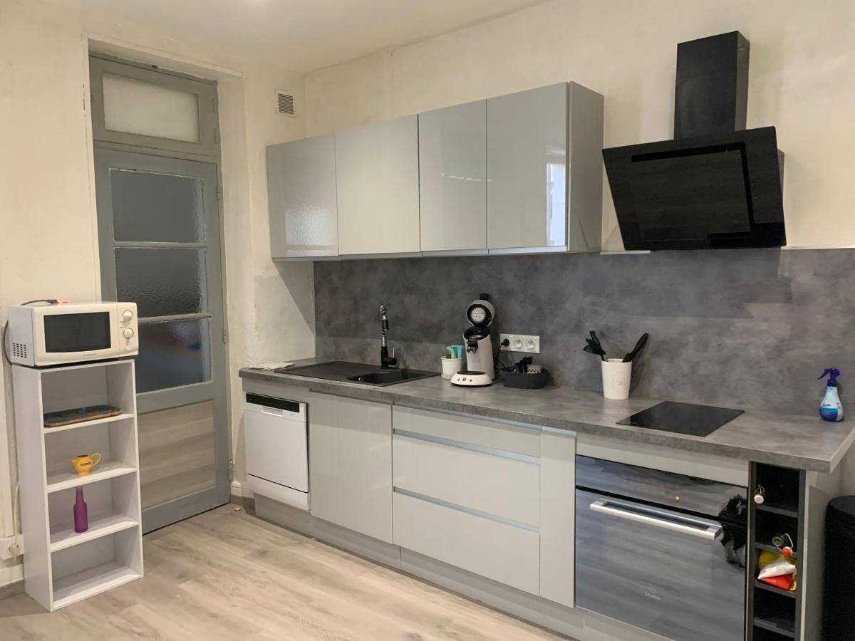 Apartament Studio Avec Cours Fourques  Zewnętrze zdjęcie